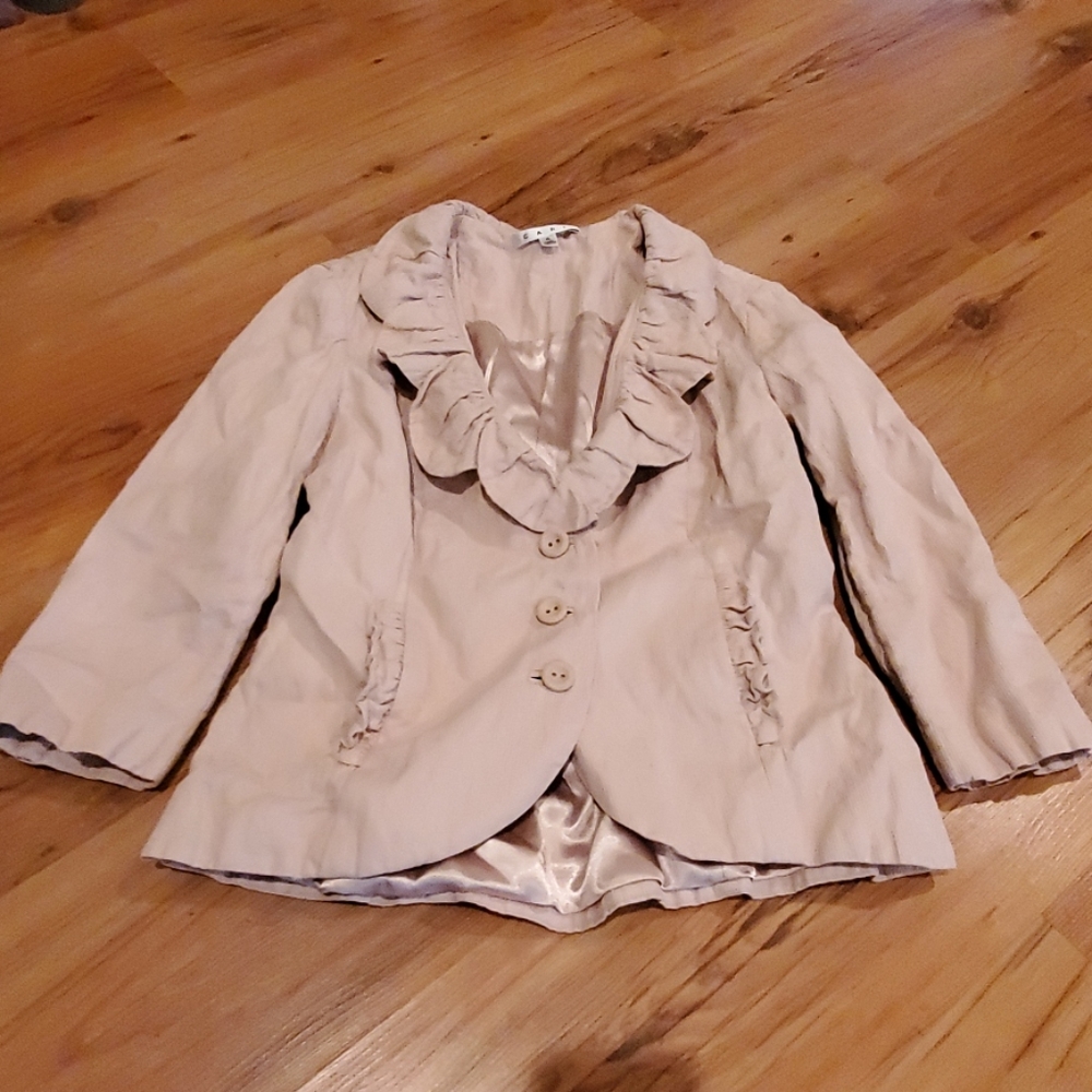CAbi ruffled rose blush blazer